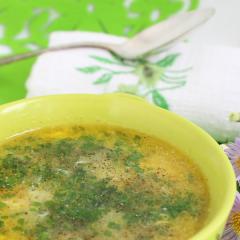 Суп с яичной паутинкой Приготовление супа с вермишелью «паутинка»