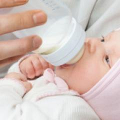 التهاب في الأطفال حديثي الولادة - ما يجب القيام به